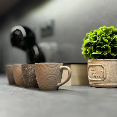 South Bay Luxury * Varna