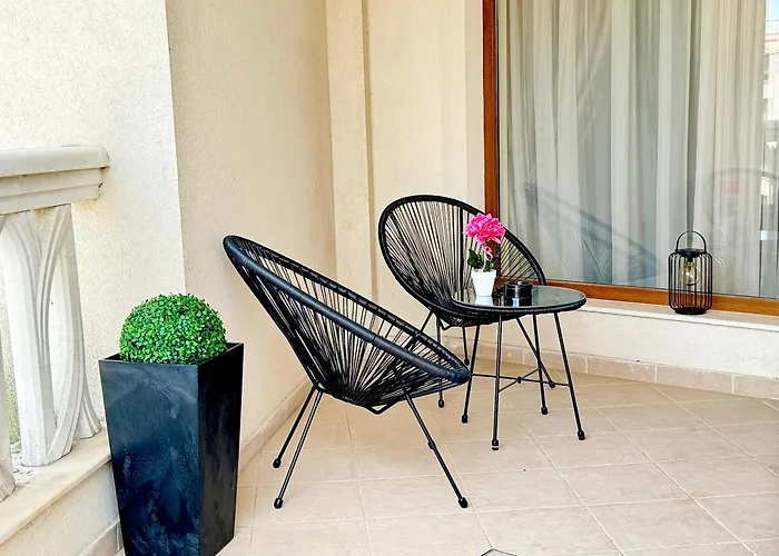 South Bay Luxury Varna